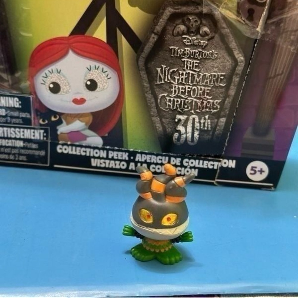 Disney Doorables The Nightmare Before Christmas Harlequin Demon mini figure